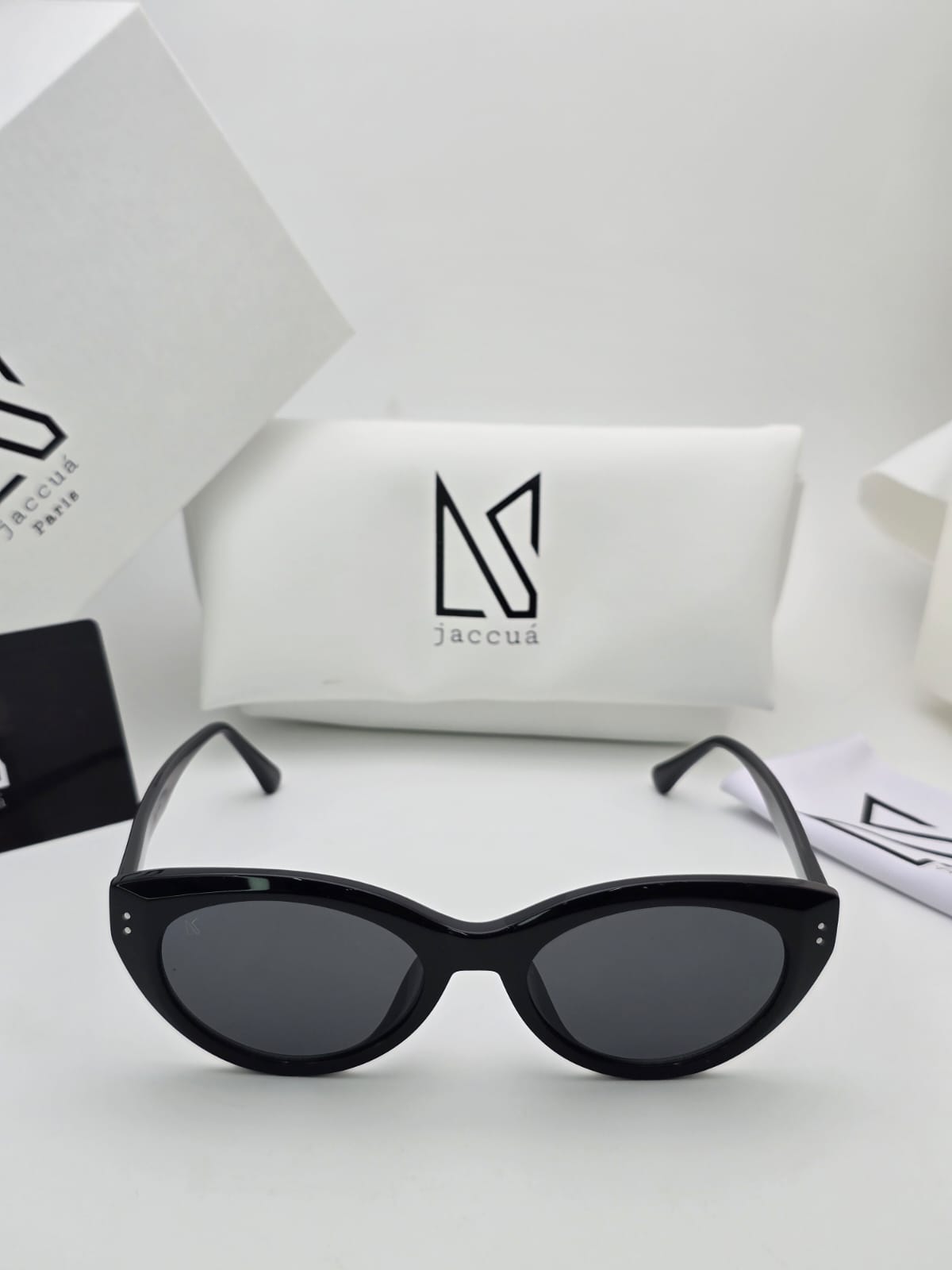 Dark Lens Cat Eye Sunglasses