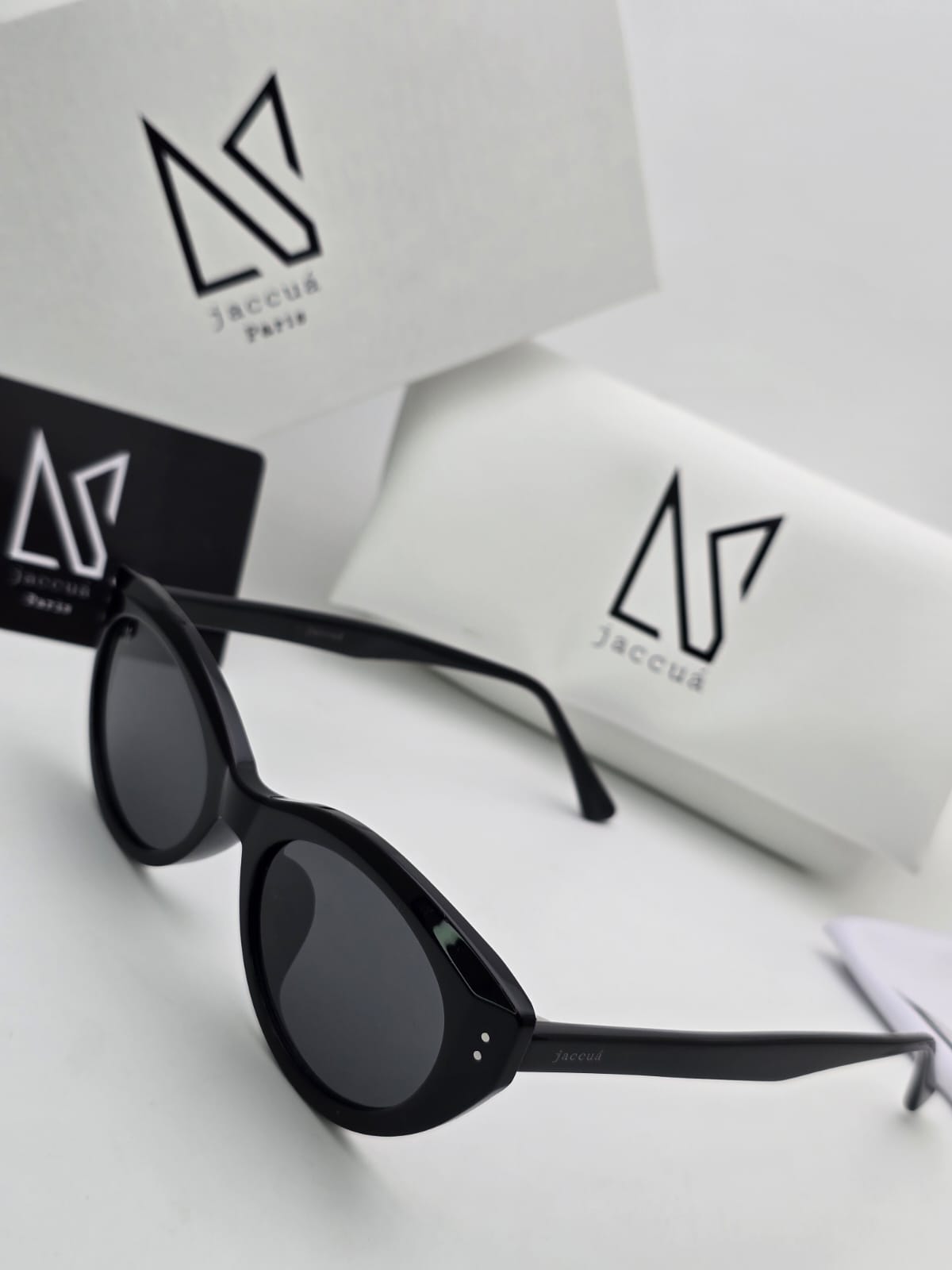 Dark Lens Slim Frame Sunglasses