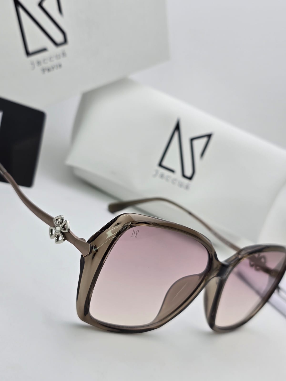 Rose Lens Butterfly Sunglasses